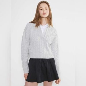 Aritzia Sunday Best Lottie Light Gray Cable Knit V-Neck Sweater